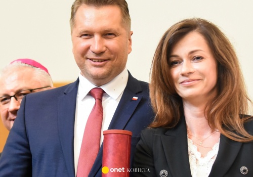 Przemysław Czarnek kandydatem PiS na premiera. Żonę poznał we Włoszech