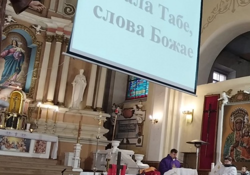 Rzecznik archidiecezji wywołał dyskusję językową wśród katolików Białorusi