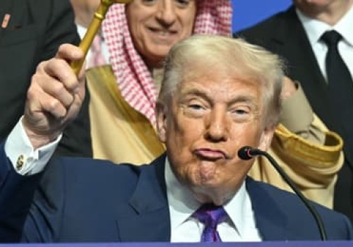 Prezydent Iranu przeprasza, Trump grozi