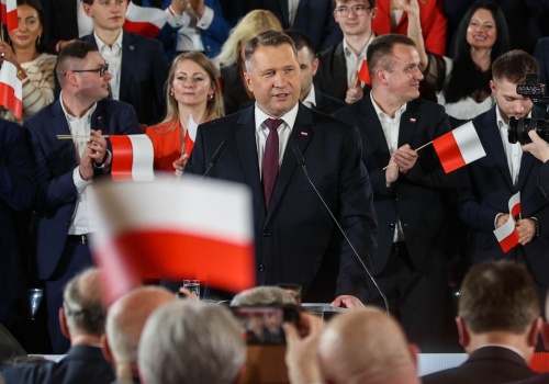 Kandydat PiS na premiera to Czarnek. W partii euforia! 