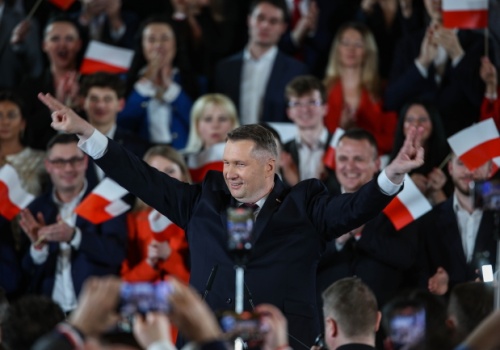 Politycy krytykują nominację Czarnka na kandydata PiS na premiera; „Chcecie cofnąć Polskę w rozwoju”