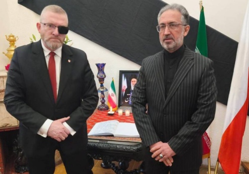 Braun w ambasadzie Iranu składa kondolencje
