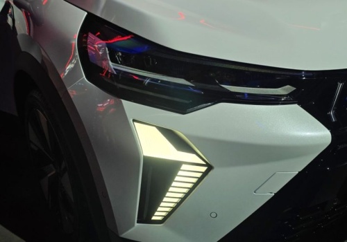 Nowy Grandis już nad Wisłą. Rodzinne Mitsubishi ma 8 lat gwarancji i sprawdzone napędy