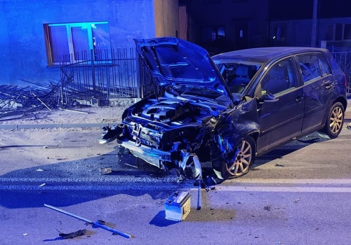 Tragedia na przejściu dla pieszych w Dębnicy Kaszubskiej. Dramat rozegrał się po zmroku