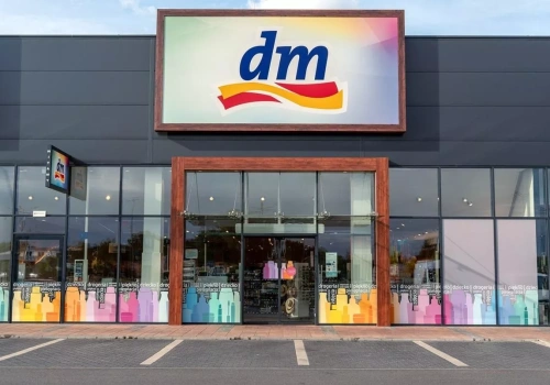 Kody QR zamiast kreskowych. DM testuje nowe rozwiązanie w kasach