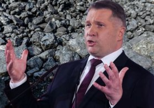 Czarnek chce wrócić do węgla. Ekspert już to ocenił