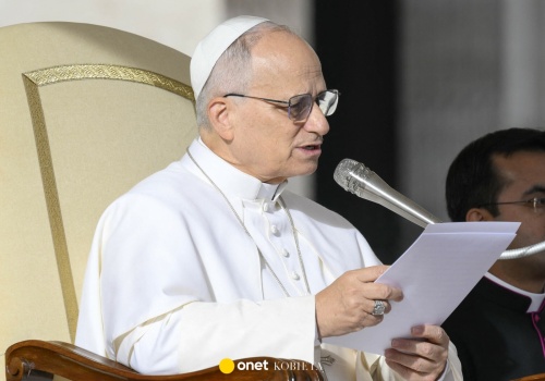 Papież odpowiedział na list o przemocy wobec kobiet. 