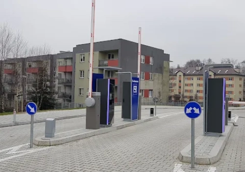 Dojazd do parkingów P+R bez opłat SCT. „To nie będzie działać”?