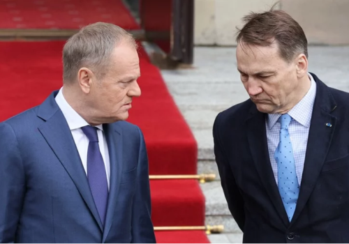 SAFE ponad prawem? Sikorski i Tusk chcą otworzyć tę puszkę pandory za wszelka cenę