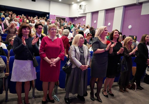 Świętowały Dzień Kobiet z przebojami ABBY