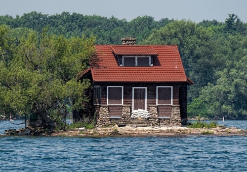 Tylko jeden dom i jedno drzewo. Oto najmniejsza zamieszkana wyspa świata