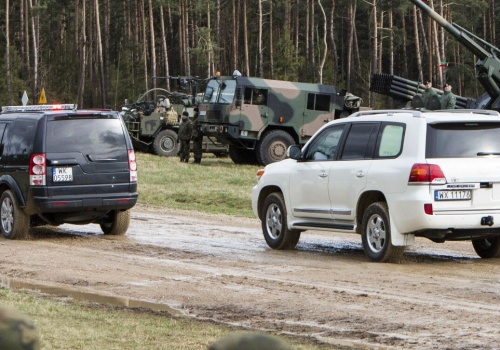 Wojsko może skorzystać z prywatnych aut. Limit wzrósł niemal czterokrotnie