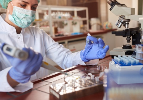 Prewencja zamiast drogiego leczenia. Na HCC o diagnostyce w piramidzie świadczeń