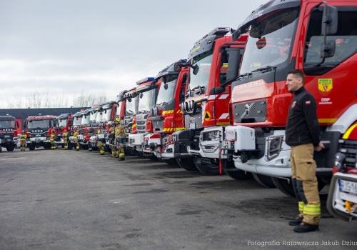 Wozy dla OSP. Kryteria aktualizowane, Porozumienia brak