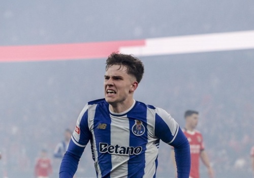 Ale bramka! Oscar Pietuszewski ośmieszył obrońców Jose Mourinho