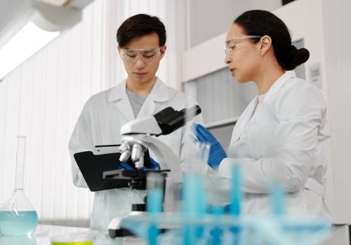 Koniec z zastrzykami GLP-1? Naukowcy testują kapsułki z komórek sałaty