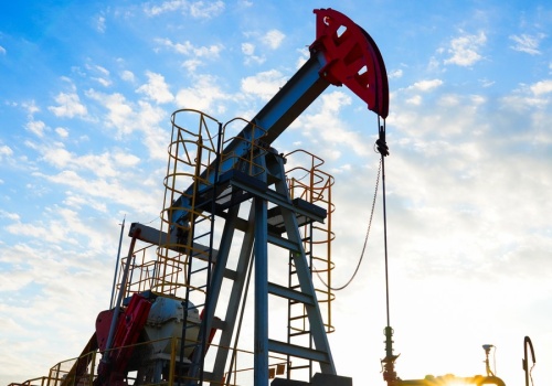 Ceny ropy przebiły kolejną barierę. Pierwsza taka sytuacja od 2022 r.