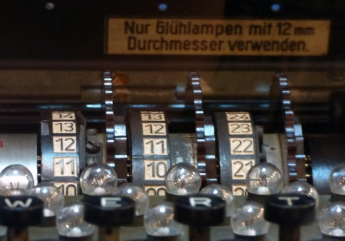 Złamanie szyfru Enigmy to polsko-brytyjski sukces. Generałowie: współpraca trwa od dekad