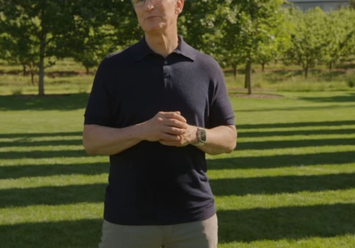 50 lat Apple. Tim Cook mówi, co dla firmy jest najważniejsze