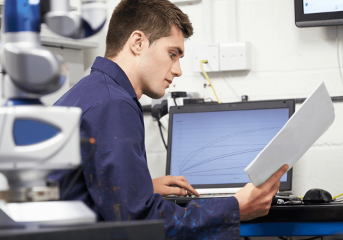 Praca bez granic to już przeszłość? Ekspert o tym, dlaczego pokolenie Z nie daje się już wykorzystywać