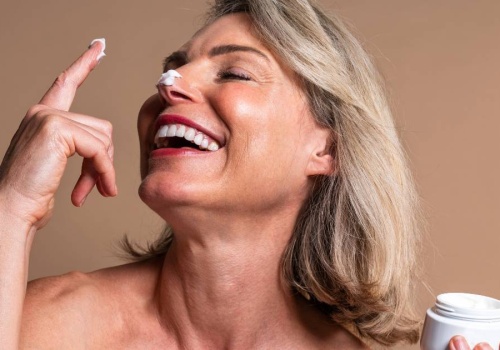 Ten krem ma kosmiczną dawkę kolagenu i kwasu hialuronowego! Usuwa zmarszczki w trymiga!