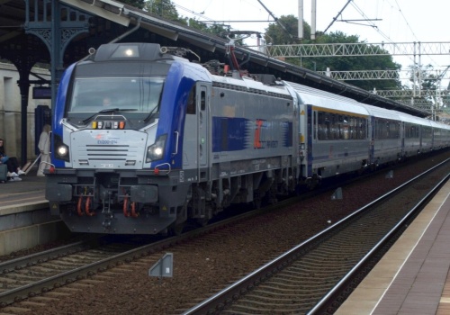 Cywilny SMS na kolejowym radiotelefonie. To nie zagrożenie, tylko słaby żart