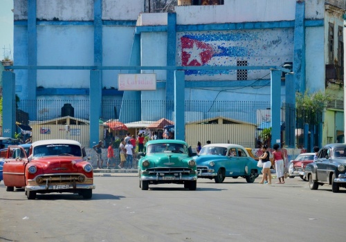 Ekstremalny kryzys paliwowy na Kubie, większość stacji zamknięta