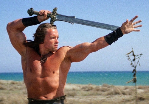 „Skopię kilka tyłków”. Po ponad 40 latach Arnold Schwarzenegger znów ma zagrać Conana. Gwiazdor rozważa też powrót do uniwersum Predatora