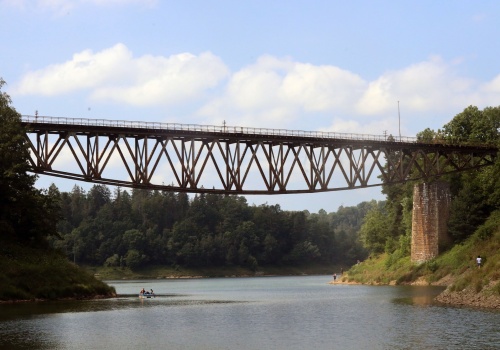 Wielkie jezioro znika z mapy Dolnego Śląska