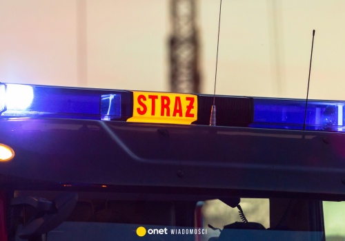 Chmura drażniącego gazu na basenie w Kórniku. Pięć osób w szpitalu