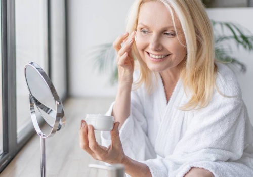 Ten krem z prebiotykiem i pantenolem jest stworzony do cery odwodnionej, szarej i wrażliwej!