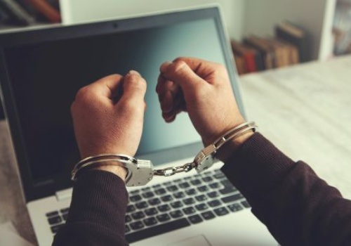 1,3 tys. podejrzanych z zarzutami cyberprzestępczości