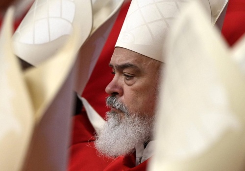 Kard. Dominique Mathieu – jedyny katolicki ksiądz w Teheranie – został ewakuowany