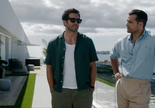 Cavill i Gyllenhaal kopią tyłki jako Zawodowcy. Wybuchowy zwiastun filmu Guya Ritchie'ego