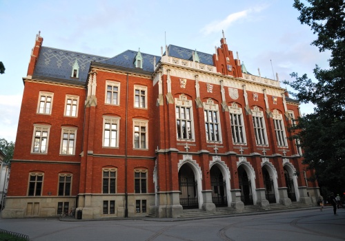 Absolwenci UJ po raz kolejny bezkonkurencyjni. To już dwudziesty sukces z rzędu