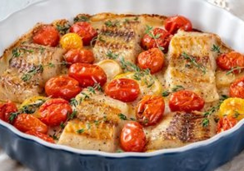 Ta ryba z piekarnika zdeklasuje nawet smażonego łososia. Lekka, a niezwykle smaczna