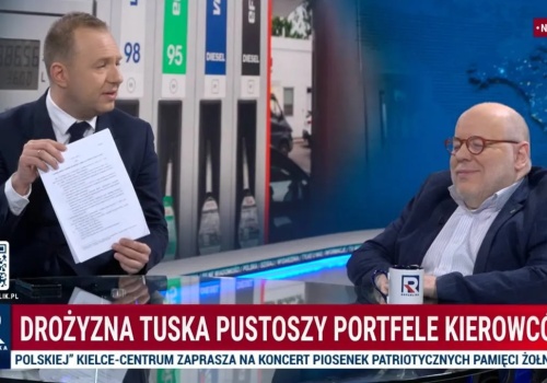 Konkretna ustawa PiS o obniżeniu cen paliw. Libicki drwi i przekonuje, że rząd musi się zastanowić
