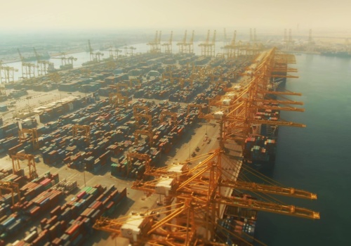 Wojenne gry ładunkami masowymi w Zatoce Perskiej. Masowce na morskiej szachownicy