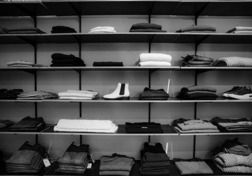 SENT obejmie odzież i obuwie. Nowe obowiązki dla branży retail i e-commerce