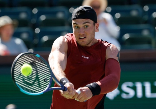 Zeszłoroczny mistrz zagra z Novakiem Djokoviciem. Niespodziewane porażki tenisistów z Top 10