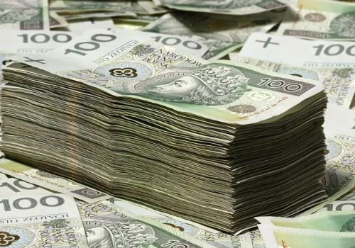 Donald Tusk zadłuża Polskę w ekspresowym tempie!