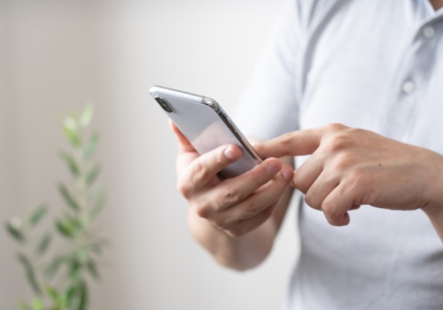 Produkcja smartfonów spadnie o co najmniej 10 proc. w 2026 roku