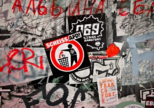 Młodzi Europejczycy są bastionem prawicy? To bardziej skomplikowane