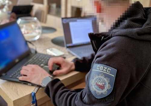 Nastolatkowie handlowali narzędziami do cyberataków