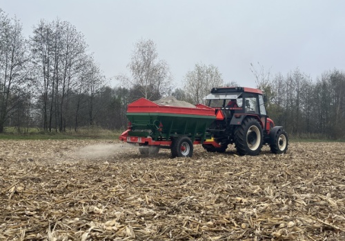 Wapno o szybkim i długim działaniu w glebie. Nordkalk wprowadza nowy produkt