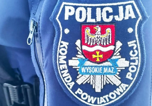 Trzech nastolatków wyniosło telewizor przez okno. Kradzież w Wysokiem Mazowieckiem