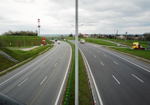 Nareszcie! Jest decyzja. Autostrada A4 będzie poszerzona do czterech pasów ruchu