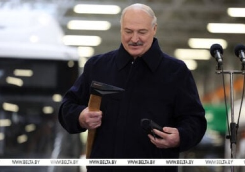 Łukaszenka poniósł druzgocącą porażkę w wyborach. Teraz to udowodniono