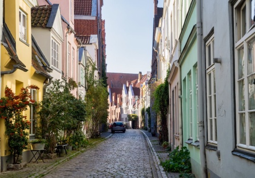 Nadbałtycka perełka wygląda jak kopia Gdańska. Tu atrakcji nie brakuje