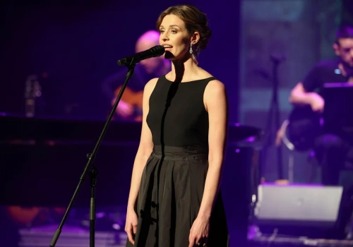 Gwiazda oskarżana o profanację. Tłumaczy się z koncertu